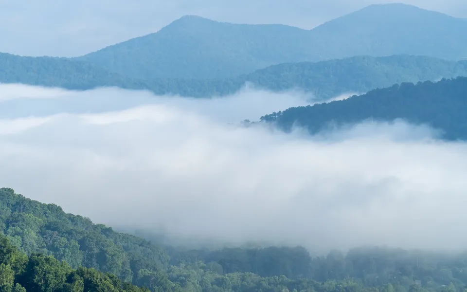 Representative North Carolina outdoor destination image from Pexels