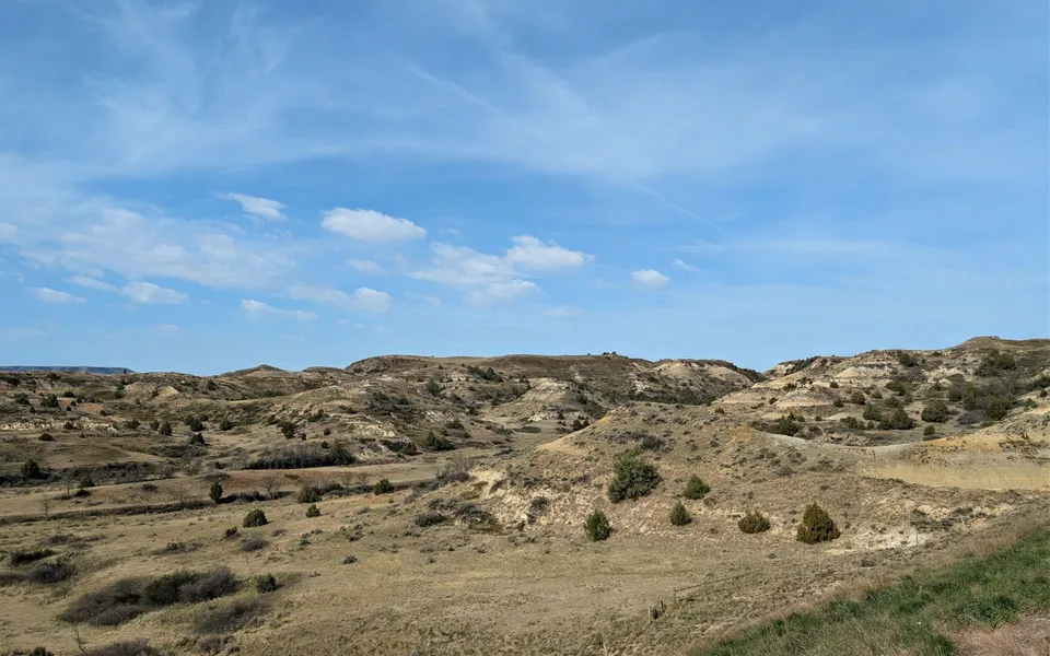 Representative North Dakota outdoor destination image from Pexels